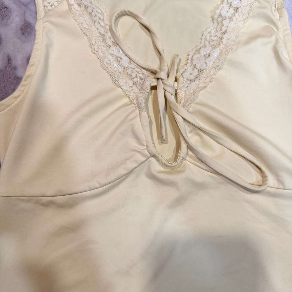Wild Fable Sleeveless Top Women XXS Yellow Lace Tie Front Coquette Romantic - Picture 3 of 6